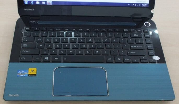 Máy tính xách tay Toshiba Satellite L40-AS131XB Blue/ White